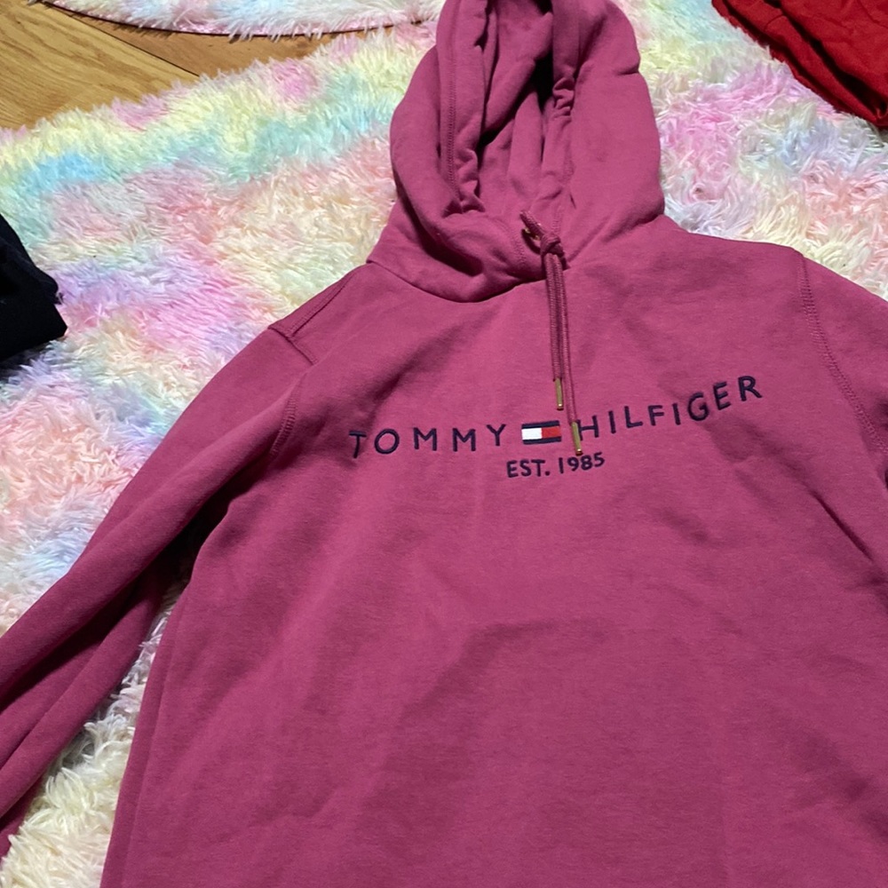 Tommy Hilfiger pink sweater